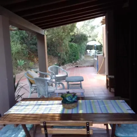 Villetta La Ginestra Nyaraló Chia
